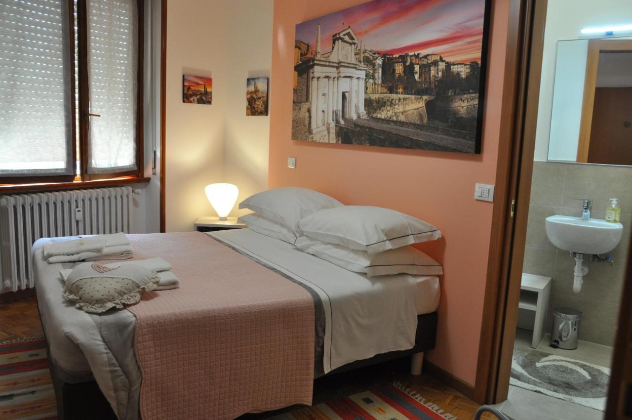 Citywalls Guest House Bergamo Eksteriør bilde