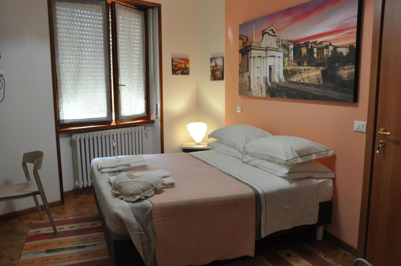 Citywalls Guest House Bergamo Eksteriør bilde