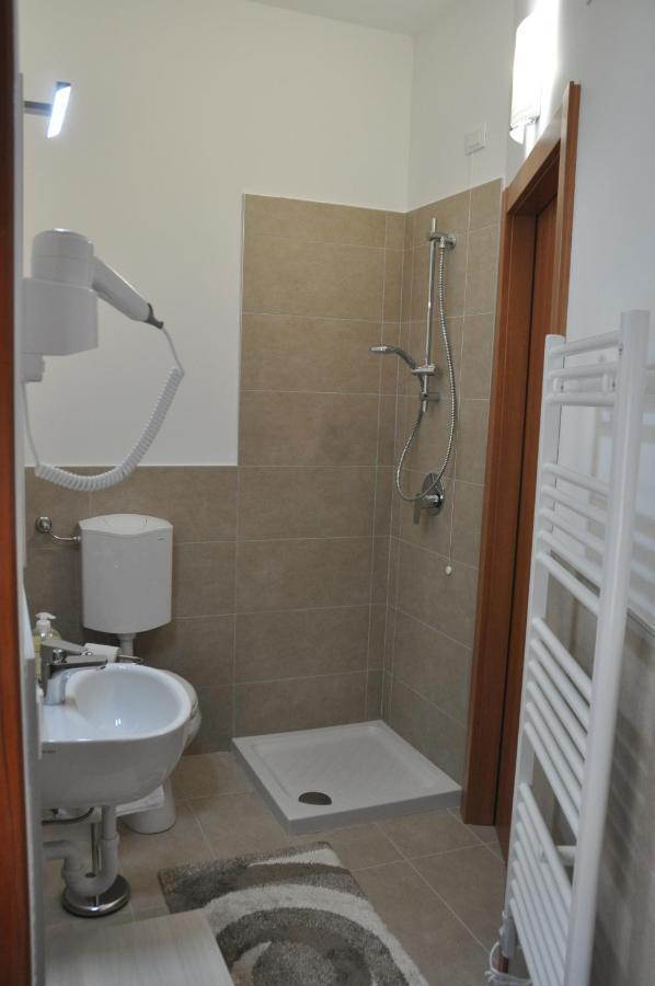 Citywalls Guest House Bergamo Eksteriør bilde
