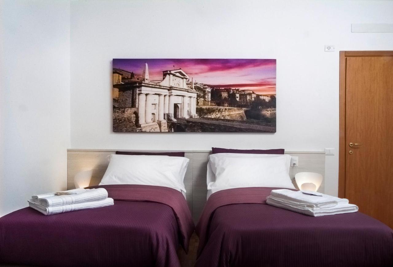 Citywalls Guest House Bergamo Eksteriør bilde